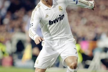 虎扑首页-皇家马德里球员大名單(dān)C罗(皇家马德里有c罗吗)